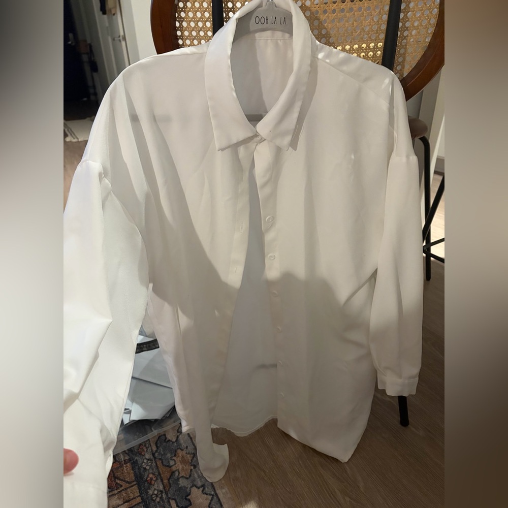 SHEIN White Women's Long-Sleeve Button-Down Shirt